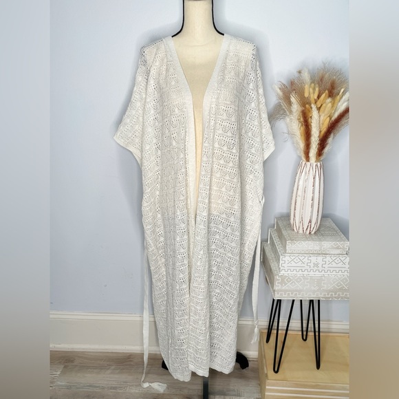 3X/4X Torrid Crochet Full-Length Cardigan - White - NWT - Picture 4 of 7